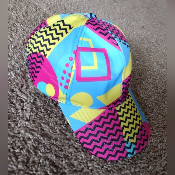 Retro Geometric Pattern Baseball Cap NWOT - Picture 2 of 10
